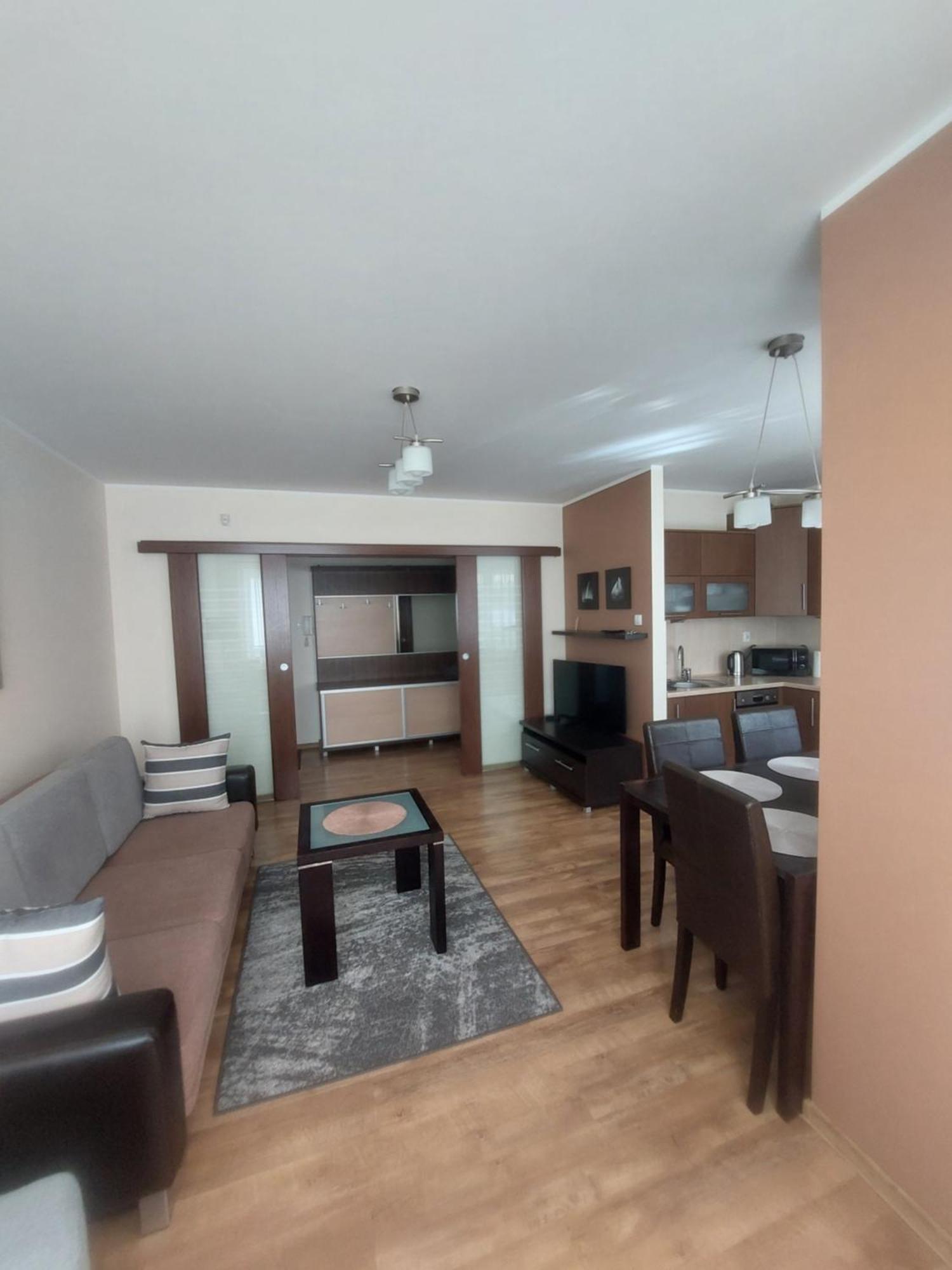 Apartament Fredry 9 Zielone Tarasy 코워브제크 외부 사진